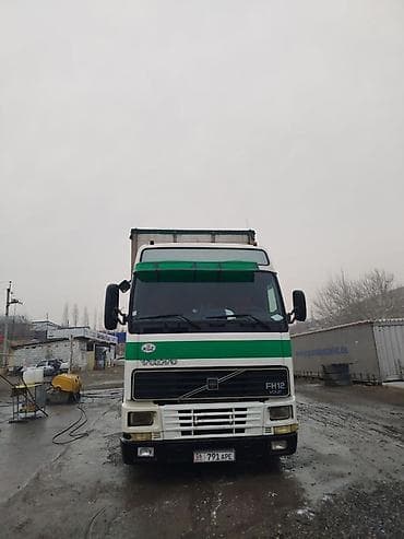 грузовой авто: Тягач, Volvo, Тентованный — 4