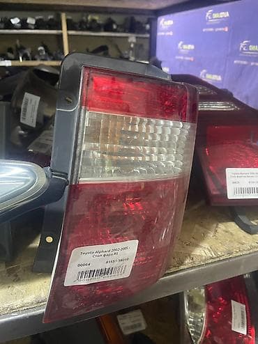 autoland: Задний правый стоп-сигнал Toyota 2003 г., Б/у, Оригинал, Япония — 2