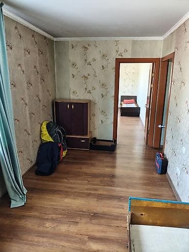 3 room: 3 комнаты, 24 м², 104 серия, 2 этаж, Косметический ремонт — 1