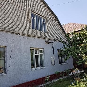 аренда коттедж: Продаю дом в центре города бишкек! (или меняю на квартиры) добротный — 1