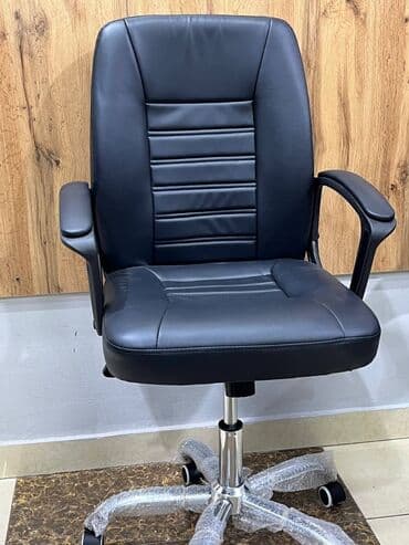 стол компьютерный с регулировкой высоты: Кресло « Менеджер » Режим: качания Регулировка : высоты качалка — 13