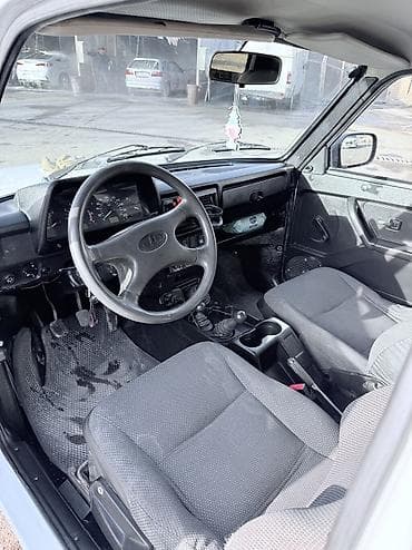 bmw 525 e34: ВАЗ (ЛАДА) 4x4 Нива: 2012 г., Внедорожник — 6