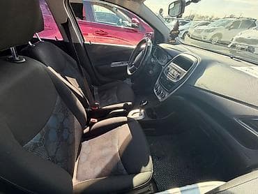 машины по низким ценам: Chevrolet Spark: 2017 г., 1 л, Автомат, Бензин, Хэтчбэк — 4