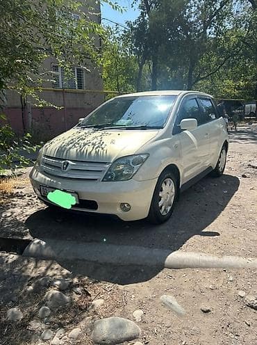 генератор на ист: Toyota Ist: 2004 г., 1.3 л, Автомат, Бензин, Хэтчбэк — 1