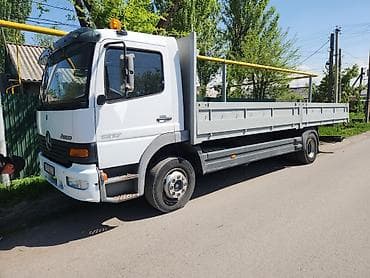 Грузовик, Mercedes-Benz, Стандарт, 7 т, Б/у