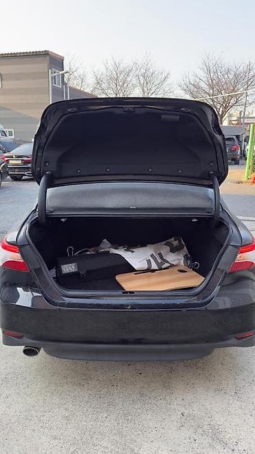 рассрочка тайота: Toyota Camry: 2019 г., 2.5 л, Автомат, Гибрид, Седан — 5