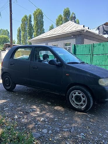 Suzuki Alto: 2002 г., 1.1 л, Механика, Бензин, Хэтчбэк — 2