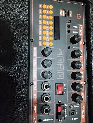 samsung ultra: Продаю новую малогабаритную, но тяжелую колонку с тяжелыми железными — 3