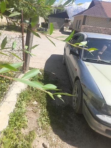 Продажа авто: Honda Accord: 1999 г., 1.6 л, Механика, Бензин, Седан — 7