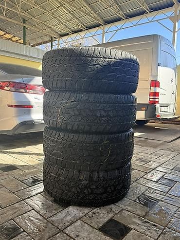 maxxis: Шины 285 / 60 / R 18, Всесезонная, Б/у, Комплект, Внедорожные (АТ/МТ), Вьетнам, Maxxis — 1