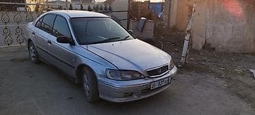 Honda Accord: 2001 г., 1.8 л, Автомат, Бензин, Седан