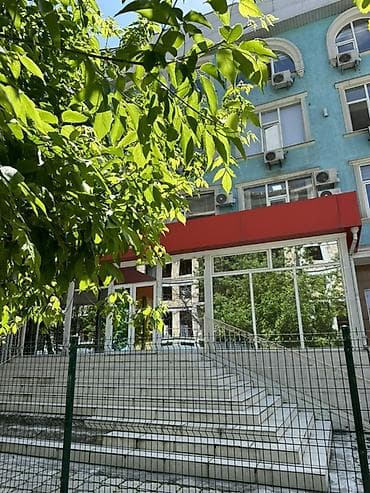 Аренда нежилого помещения с отдельным входом в фасадной части здания