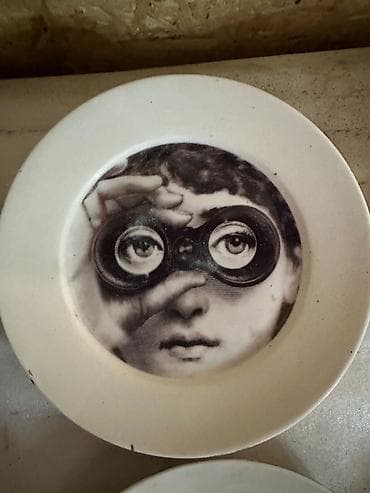 карнавальные маски: Настенные декоративные тарелки «Fornasetti – Tema e Variazioni» (серия — 4