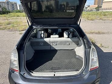 byd leopard 3: Toyota Prius: 2010 г., 1.8 л, Автомат, Гибрид, Хэтчбэк — 9