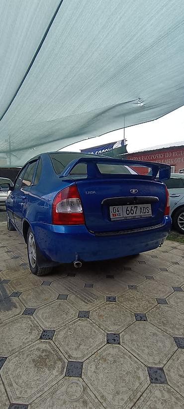 Унаа: ВАЗ (ЛАДА) Kalina: 2006 г., 1.5 л, Кол менен иштөөчү, Бензин, Седан — 4
