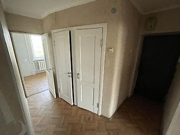 5мкр квартиры: 3 комнаты, 64 м², Индивидуалка, 5 этаж, Косметический ремонт — 8