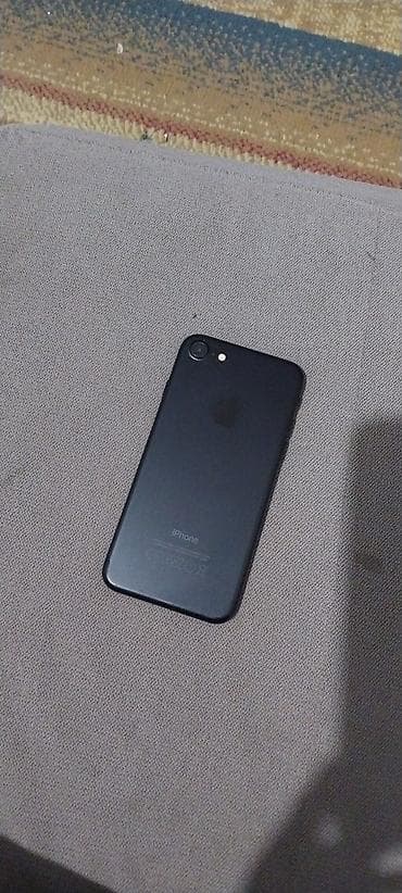 17 iphone: IPhone 7, Новый, 32 ГБ, Черный, Зарядное устройство, 74 % — 1