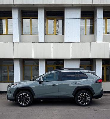 аудио техника: Toyota RAV4: 2021 г., 2.5 л, Автомат, Бензин, Кроссовер — 2