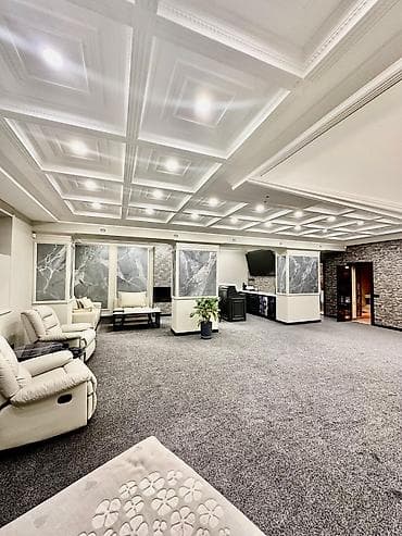 бульвар: 🏡 Продаётся современный трёхуровневый дом премиум-класса! 📍 — 4