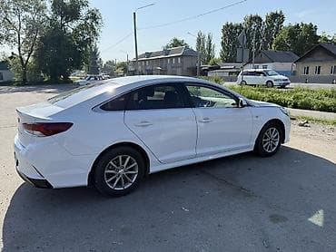 Продажа авто: Hyundai Sonata: 2018 г., 2 л, Автомат, Газ, Седан — 4