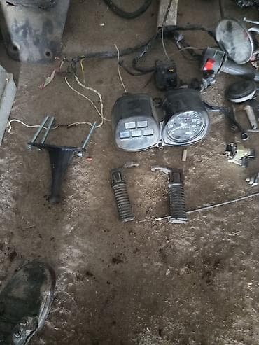 Скутеры: Продаю запчасти на Иж. 
бак пульты руль аморты цепь фара и по мелочи — 1