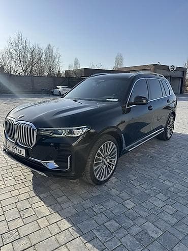 Продажа авто: BMW X7: 2021 г., Бензин, Кроссовер — 3