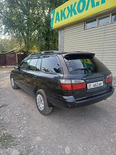 Транспорт: Mazda Capella: 1998 г., 2 л, Автомат, Универсал — 5