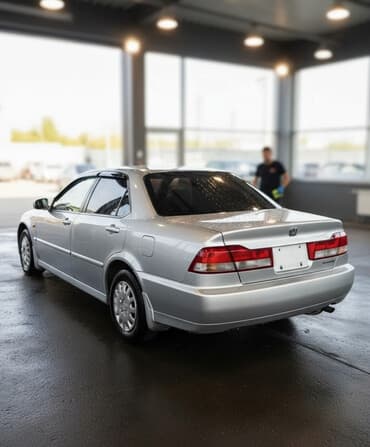 Honda Accord: 2001 г., 1.8 л, Автомат, Бензин, Седан