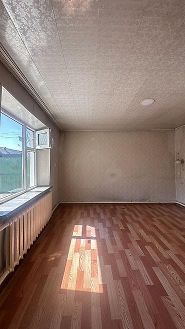 jack 4: Продается дом ! Район Аламединский рынок Участок 2 сотки Дом 60 м2 — 4