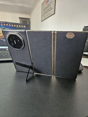 волосы парик: Huawei Mate X5, цвет - Черный — 1