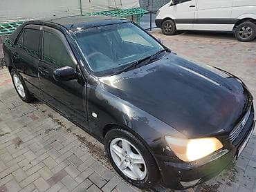 Транспорт: Lexus IS: 2001 г., 2 л, Автомат, Бензин, Седан — 4