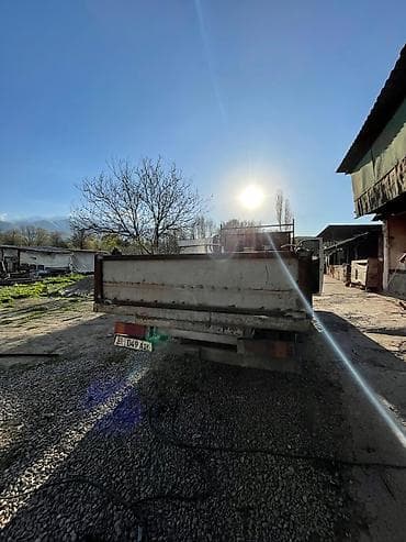 mini copper: Кузов бортовой Mercedes-Benz, 2010 г., Аналог — 2