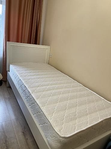 Полки, стеллажи: Комплект мягкой мебели, Б/у, Самовывоз, цвет - Белый — 2