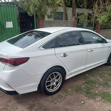 транспорт авто: Hyundai Sonata: 2020 г., Бензин, Седан — 7