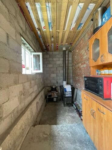 купить дом в бишкеке: Дом, 10 м², 7 комнат, Собственник — 5