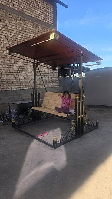 садовую тележку: Садовые качели Металл, Со спинкой, С крышей — 1