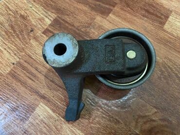 запчасти на мицубиси паджеро 2: Mitsubishi Pajero IO 4G93 натяжитель, Митсубиси ролик с натяжителем — 3