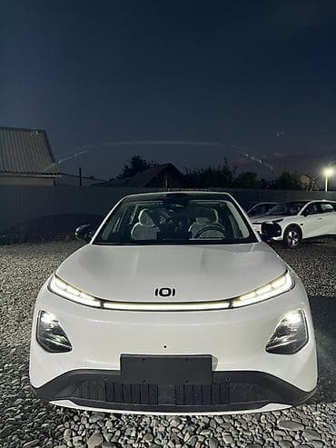 автопилот: Changan Qiyuan Q05: 2026 г., Робот, Электромобиль, Кроссовер — 1