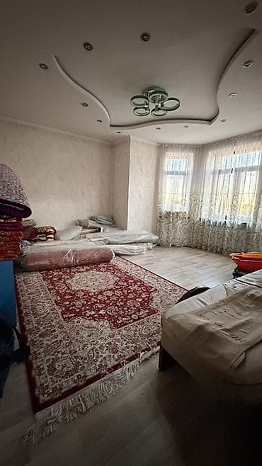 арка дома: Просторный двухэтажный дом с благоустроенным двором. - Архитектура — 8