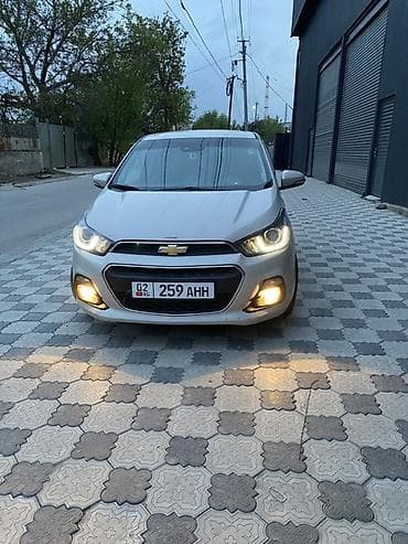 спарк spark: Chevrolet Spark: 2017 г., 1 л, Ручные, Бензин, Хэтчбэк — 6