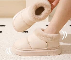 зимние сапоги: Угги — 1