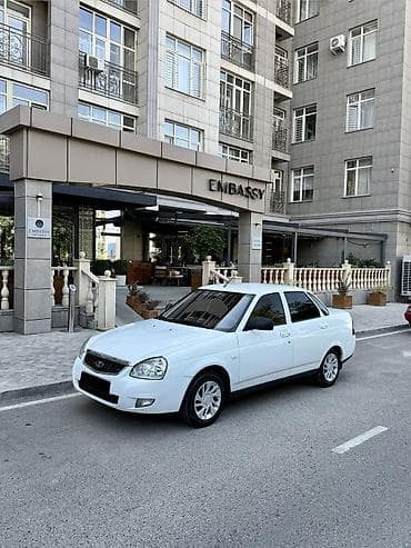 ВАЗ (ЛАДА) Priora: 2017 г., 1.6 л, Механика, Бензин, Седан