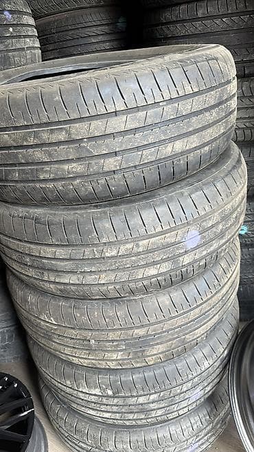 20: Шины 235 / 50 / R 20, Лето, Б/у, Комплект, Легковые, Япония, Bridgestone — 1