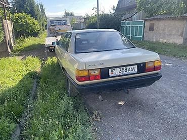 авто х5: Audi 100: 1988 г., Механика, Седан — 3