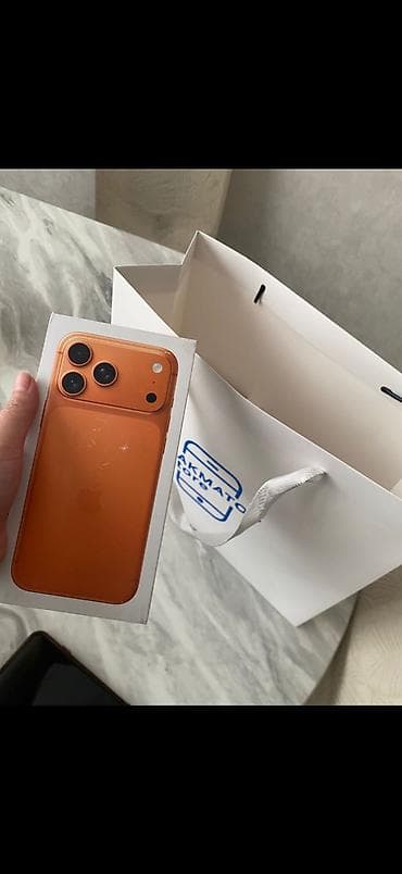 series 4: IPhone 17 Pro Max, 256 ГБ, Оранжевый, Зарядное устройство, Защитное стекло, Чехол, 100 % — 2