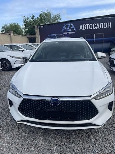 BYD: BYD E2: 2020 г., Электромобиль, Кроссовер — 1