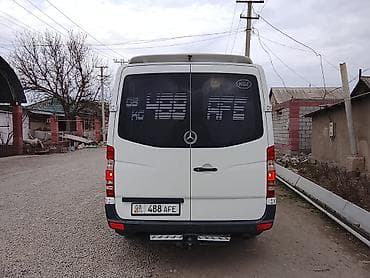 ящик фанера: Mercedes-Benz Sprinter — грузопассажирский 7 место об 3 куба год 2007 — 6
