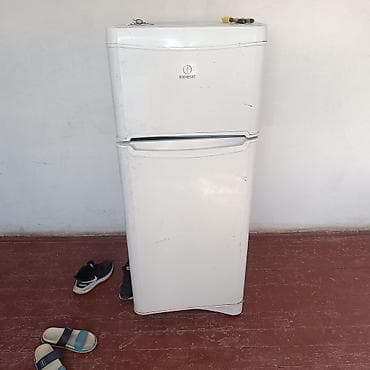 купить индезит холодильник: Холодильник Indesit, Двухкамерный — 2