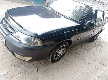 део ланос: Daewoo Nexia: 2008 г., 1.6 л, Механика, Бензин, Седан — 2