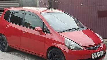 Продажа авто: Honda Fit: 2002 г., 1.3 л, Автомат, Бензин, Хэтчбэк — 2